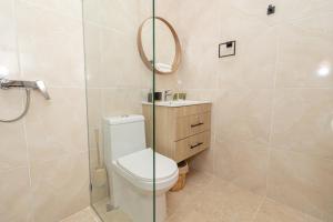 San Rafael del YumaにあるModern 2BR Escape Near Bayahibe Beach and Poolのギャラリーの写真
