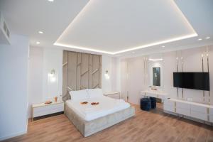 Gallery image of Palmera Vip Villa in Sarandë