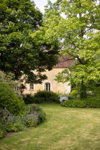Zahrada ubytování Le Manoir du Plessis
