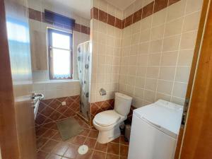 Bagno di Villa Posidi with Private Pool and Sea View