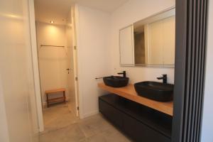 Koupelna v ubytování Lux Casa Praia Beach House