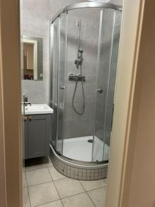 Koupelna v ubytování Chambre double à Niederkorn