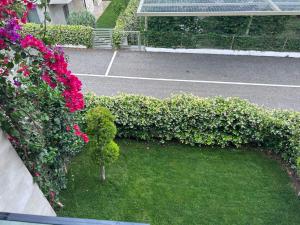 Giardino di OLEA Family Apt with Garden