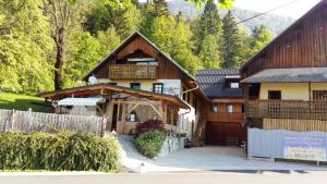 Galeriebild der Unterkunft Slovenian Traditional Guest House in Begunje