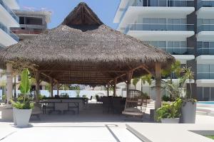 El edificio en el que está el departamento