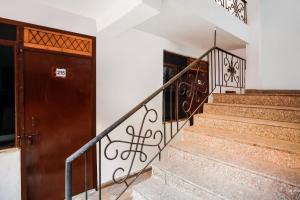 Fotografie z fotogalerie ubytování SPOT ON Hotel Harry's 1 Near Select Citywalk Mall v Novém Dillí