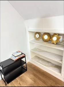 Ruang duduk di Elegant Long Island Room