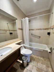 Vannituba majutusasutuses Kintu Plaza Hospedaje