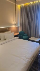 Zdjęcie z galerii obiektu LE PARC HOTEL & BANQUETS BAREIlLY w mieście Jāmb