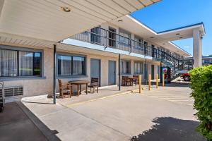 Imagem da galeria de Travelodge by Wyndham Page, View of Lake Powell em Page