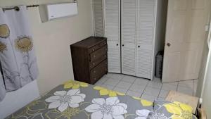 Postel nebo postele na pokoji v ubytování Rain