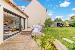 Zahrada ubytování DORIS beautiful 4-bedroom house with garden