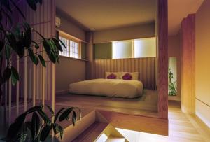 En eller flere senge i et værelse på NEW2025! Shirakaba ROKUI 白樺 緑居 Architect-designed Luxury Villa with Concierge Service + 48 billeder