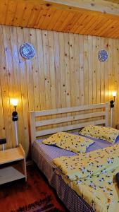 Afbeelding uit fotogalerij van Casutele Likas in Lacu Rosu