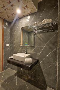 Koupelna v ubytování Hotel SOHO 62