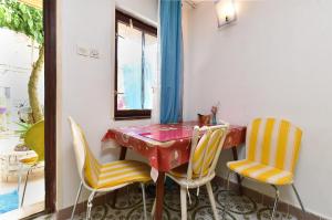 Posedenie v ubytovaní Apartments Slavica 1356
