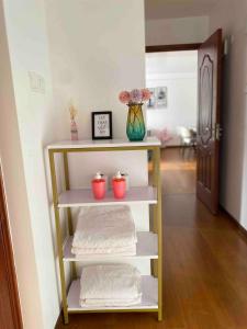 Φωτογραφία από το άλμπουμ του Luxurious two bedroom apartment at the Alma σε Ruaka