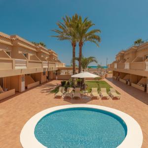 Bazén v ubytování Hotel RH Casablanca Suites nebo v jeho okolí