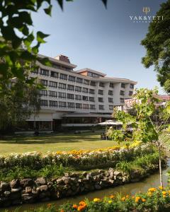 Sodas prie apgyvendinimo įstaigos Hotel Yak & Yeti