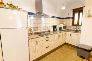 Küche/Küchenzeile in der Unterkunft Apartamentos Rurales Tía María