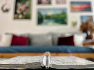 Posezení v ubytování Art gallery near Pardubice