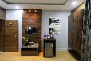 Imagem da galeria de Hotel Grand View - Pimple Saudagar em Chinchwad
