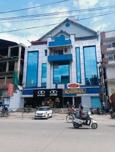 ディブルガルにあるHotel Rajawasのギャラリーの写真