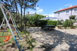 Vonkajšia záhrada v ubytovaní Villa Marica