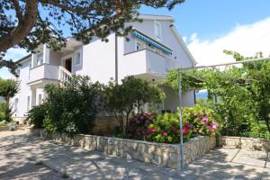 Vonkajšia záhrada v ubytovaní Villa Marica