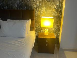 Fotografie z fotogalerie ubytování Royal BNB Two BedRoom Luxury Apartment v destinaci Lahore