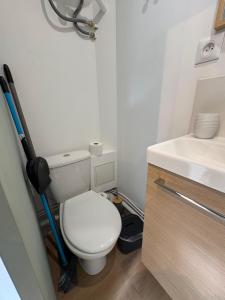 Bilik mandi di Studio Eucalyptus
