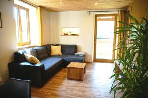Posezení v ubytování ecoHouse FURLAN - Apartment PINJA