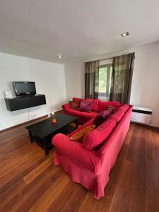 Foto sihtkohas Žinkovy asuva majutusasutuse Zámek Žinkovy galeriist +210 fotot