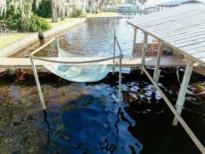 Gallery image of Riverfront Boaters Paradise - Dock w Lifts in Crescent City