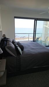 Postel nebo postele na pokoji v ubytování Guest Khaya