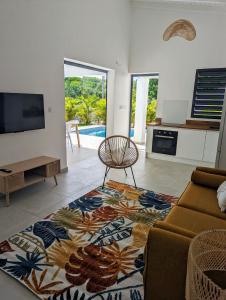 Η κουζίνα ή μικρή κουζίνα στο Villa Telio