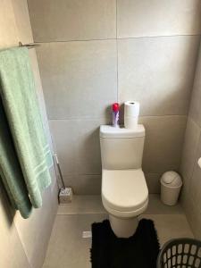 Gallery image of Pebbles in George