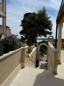Balkón nebo terasa v ubytování Apartments Villa Dinka