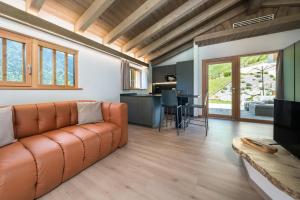 A seating area at VILLAGGIO VAL MOLINI
