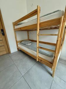 Postel nebo postele na pokoji v ubytování Golden Hostel
