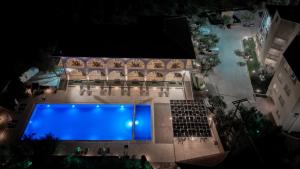 Bassein majutusasutuses Hotel Varres või selle lähedal