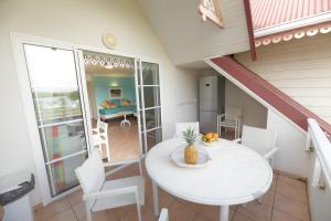 Balkón nebo terasa v ubytování 2 Pièces Premium avec terrasse vue mer Résidence Pierre et Vacances + 4 fotografie