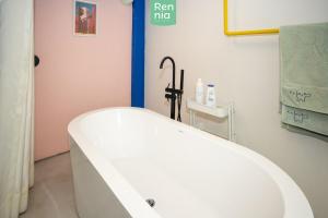 Koupelna v ubytování Entire apartment 2 Modern penthouse near Telmex