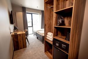 Kuchyň nebo kuchyňský kout v ubytování Hotel Melfarhus + 37 fotografií