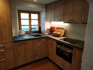 Dapur atau dapur kecil di Hölzlhaus -563- +11 gambar