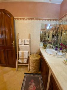 Gambar di galeri bagi Villa floor Espace ouvert di Marrakech +21 gambar