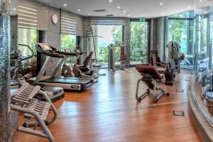 Fitness centrum a/nebo fitness zařízení v ubytování Il Boscareto Resort & Spa