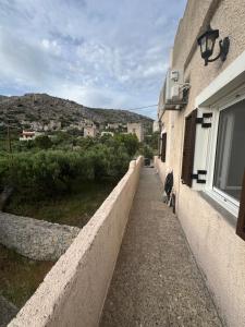 Nespecifikovaný výhled na hory nebo výhled na hory při pohledu z apartmánu