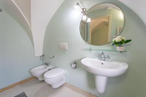Koupelna v ubytování Palazzo Dante - Salento Reservation