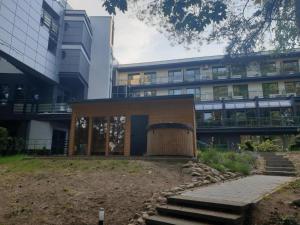 Budova, kde se apartmán nachází